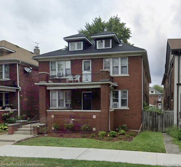 910 Beaconsfield 2N Avenue, Grosse Pointe, MI 48230 — front exterior