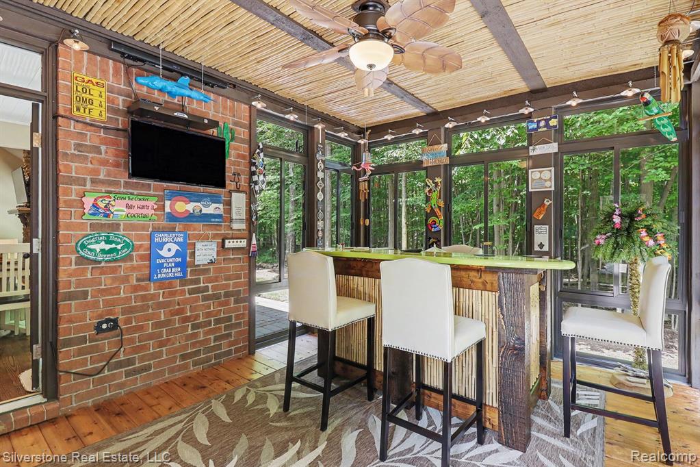 651 Wynstone Circle N, Oakland, MI — Photo 22