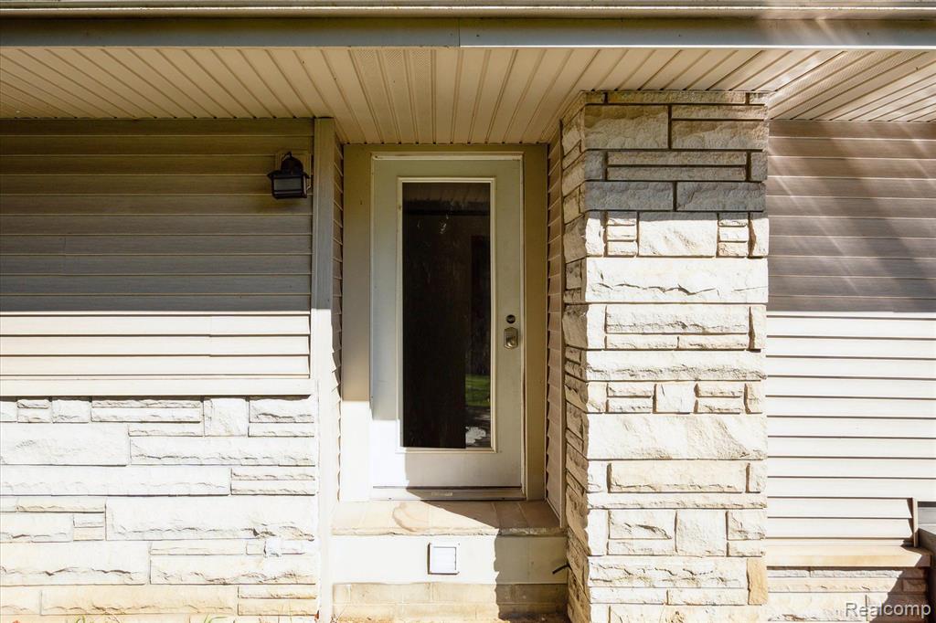 7870 N MERIDIAN Road, Jackson, MI 49201 — Photo 5