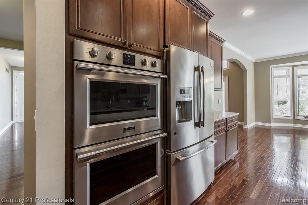6410 Enclave Drive, Clarkston, MI 48348 — Photo 34