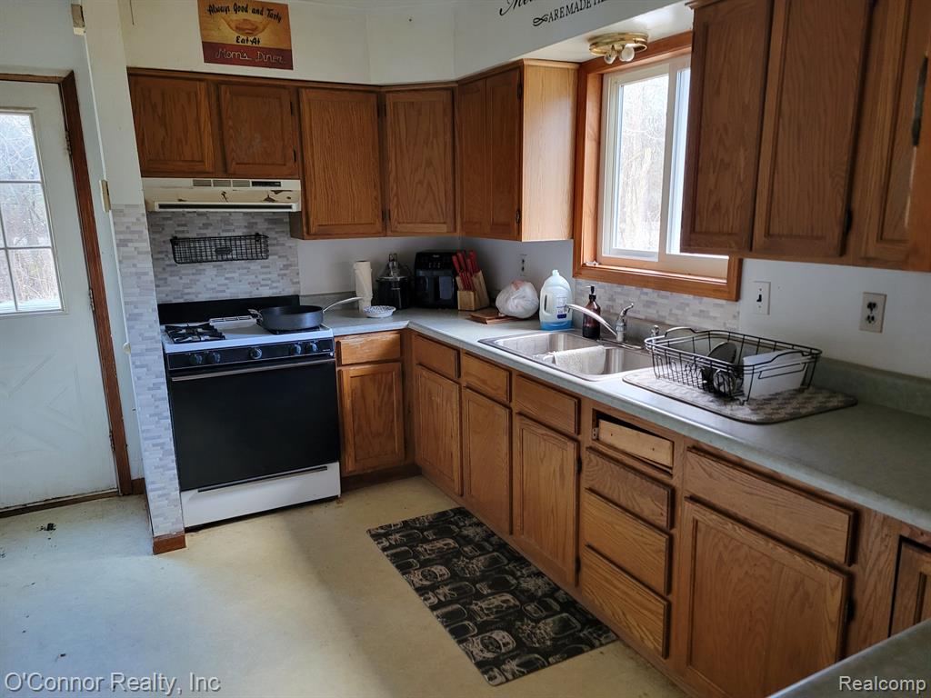 7674 RYNN Road, Kenockee, MI 48006 — Photo 4