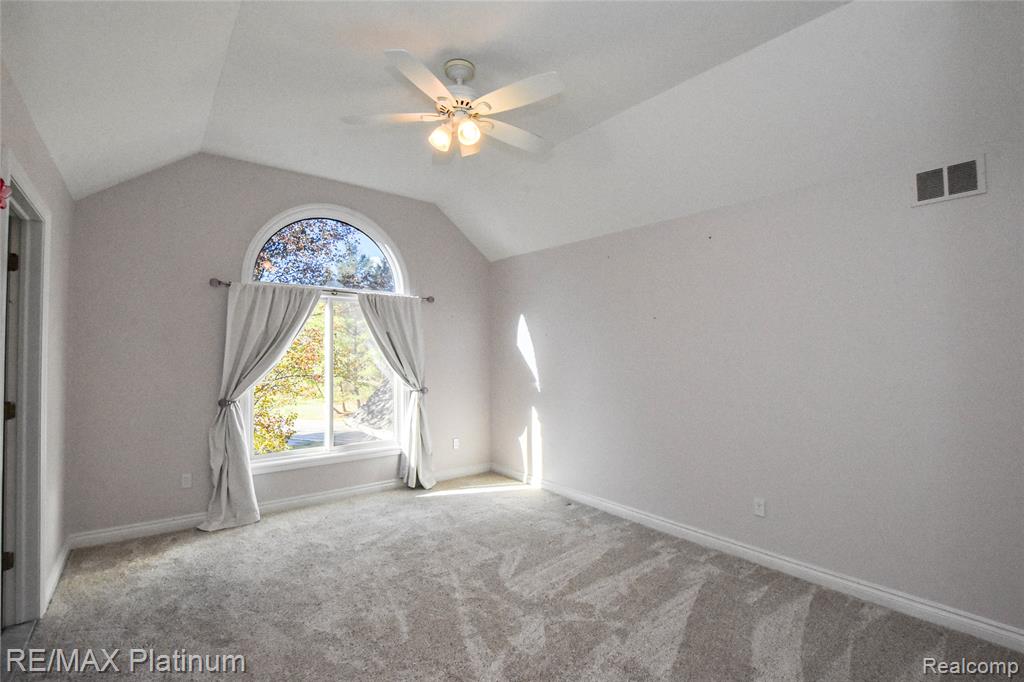4215 Rolling Pines Court, Commerce Twp, MI 48382 — Photo 43
