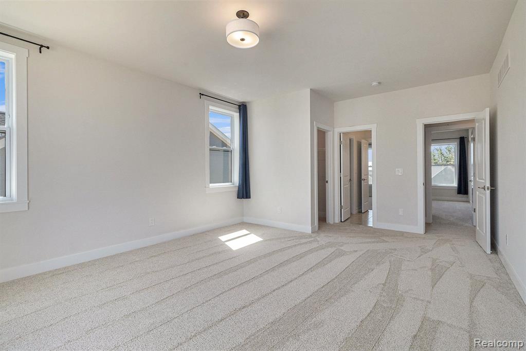611 PINE Circle, Ann Arbor, MI 48105 — Photo 30