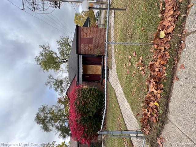 3294 Huggins Avenue, Flint, MI, 48506