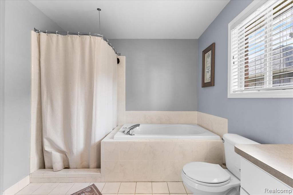51965 Sequoya Drive, Macomb, MI 48042 — Photo 22