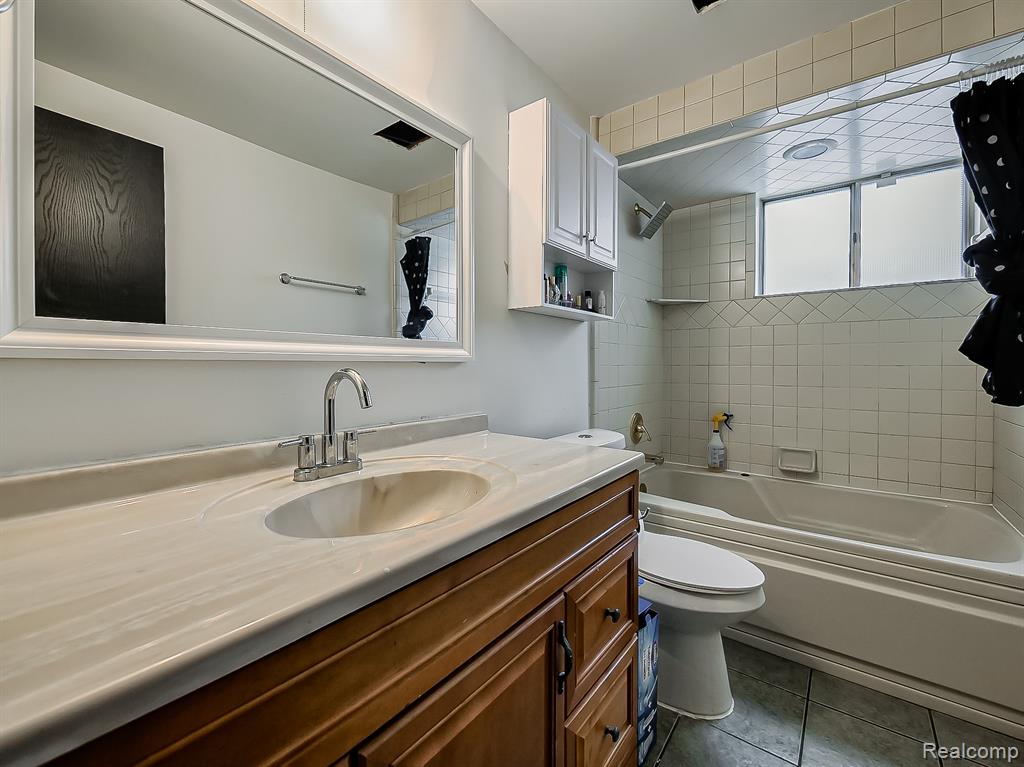 6087 N Parent Street, Westland, MI — Photo 10