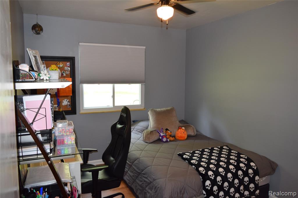 6009 Lancaster Drive, Flint, MI 48532 — Photo 20