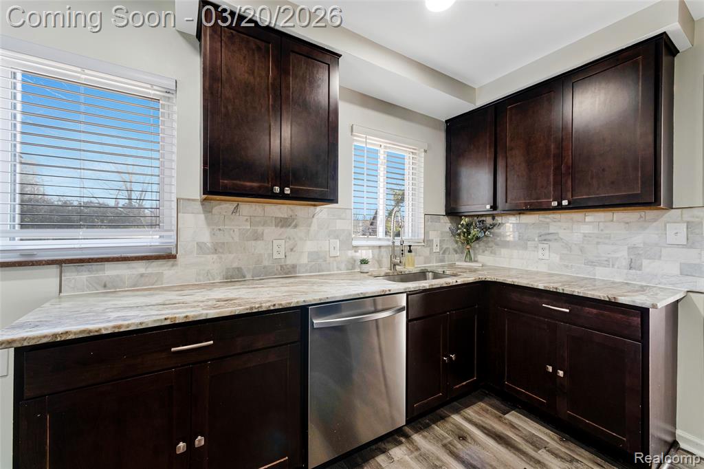 17220 W 13 Mile Road, Beverly Hills, MI 48025 — Photo 12
