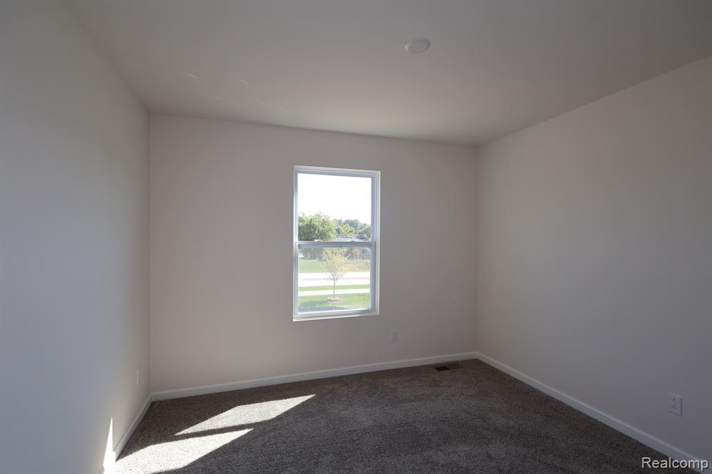 54790 Heron Circle, Chesterfield, MI 48047 — Photo 12