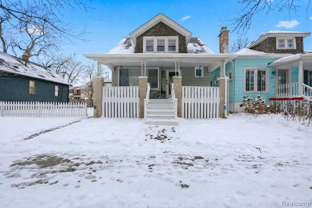 1239 Maryland Street, Grosse Pointe, MI 48230 — Photo 2