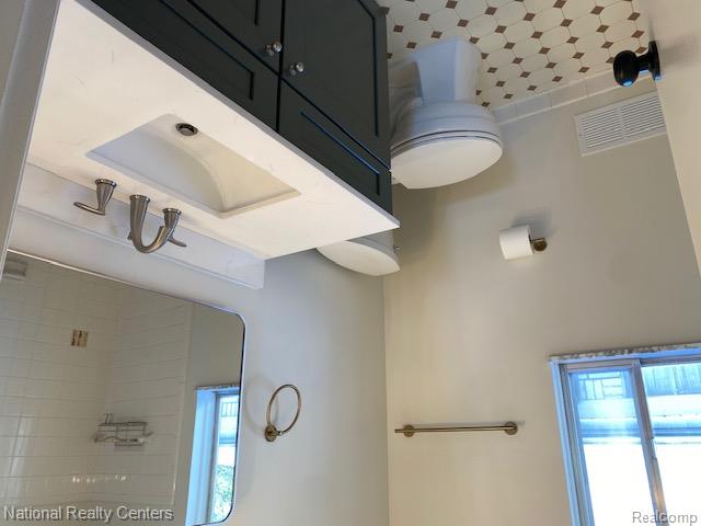 903 Roselawn Drive, Rochester, MI 48307 — Photo 11