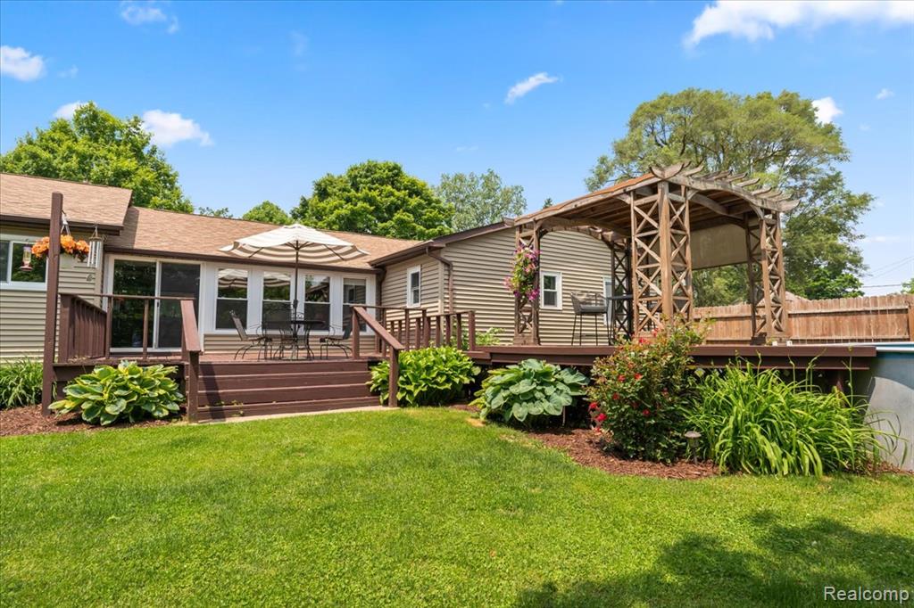 7569 S Durand Road, Durand, MI 48429 — Photo 29