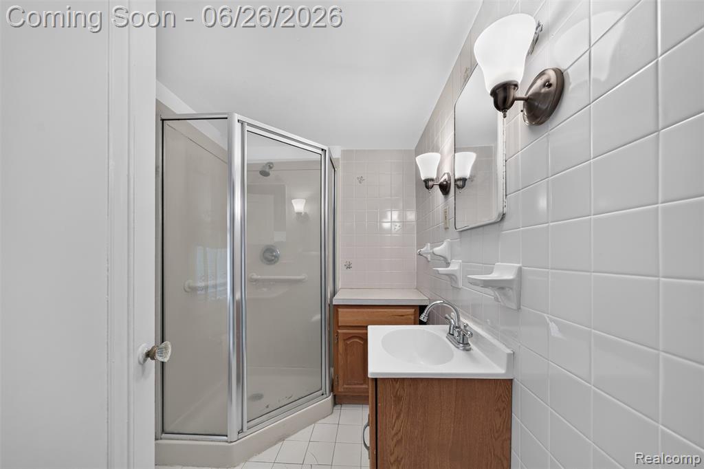 410 N Alexander Avenue, Royal Oak, MI 48067 — Photo 16