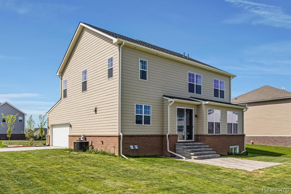 6370 AVALON Way, Ann Arbor, MI 48103 — Photo 45
