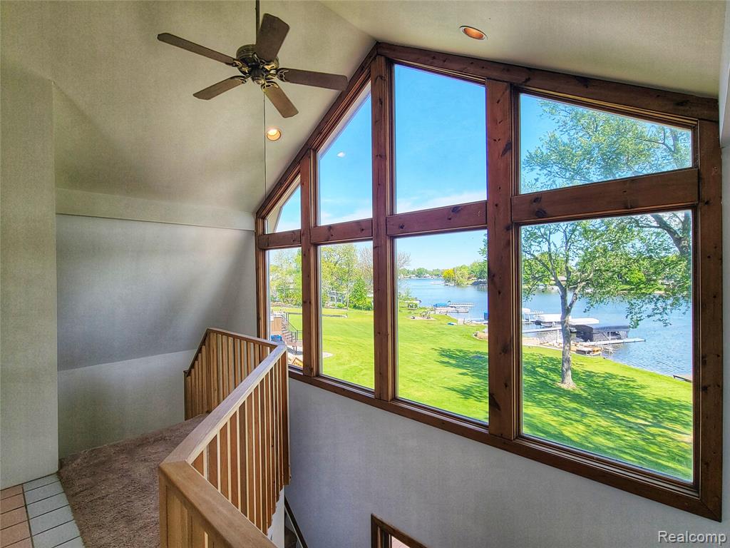712 Wolverine Drive, Wolverine Lake, MI 48390 — Photo 8
