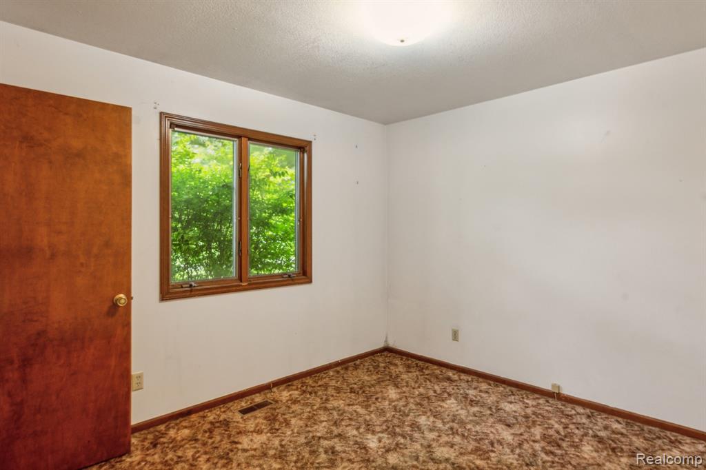 1030 S Lincoln Road, Mount Pleasant, MI 48858 — Photo 25