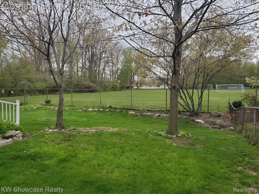 43608 Westminister Way, Canton, MI 48187 — Photo 3