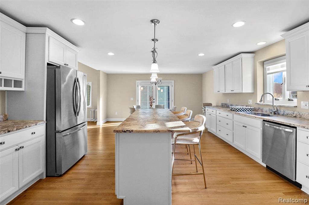 1075 Long Leaf Court, Brighton, MI 48116 — Photo 11