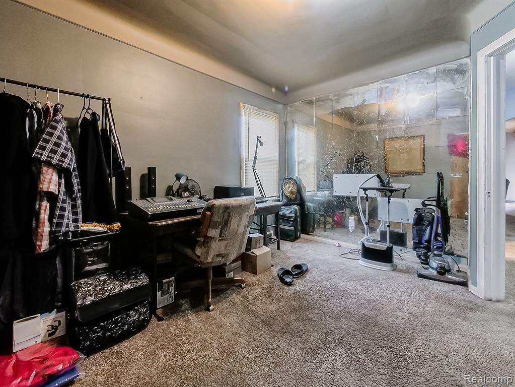 18035 HELEN Street, Detroit, MI 48234 — Photo 12
