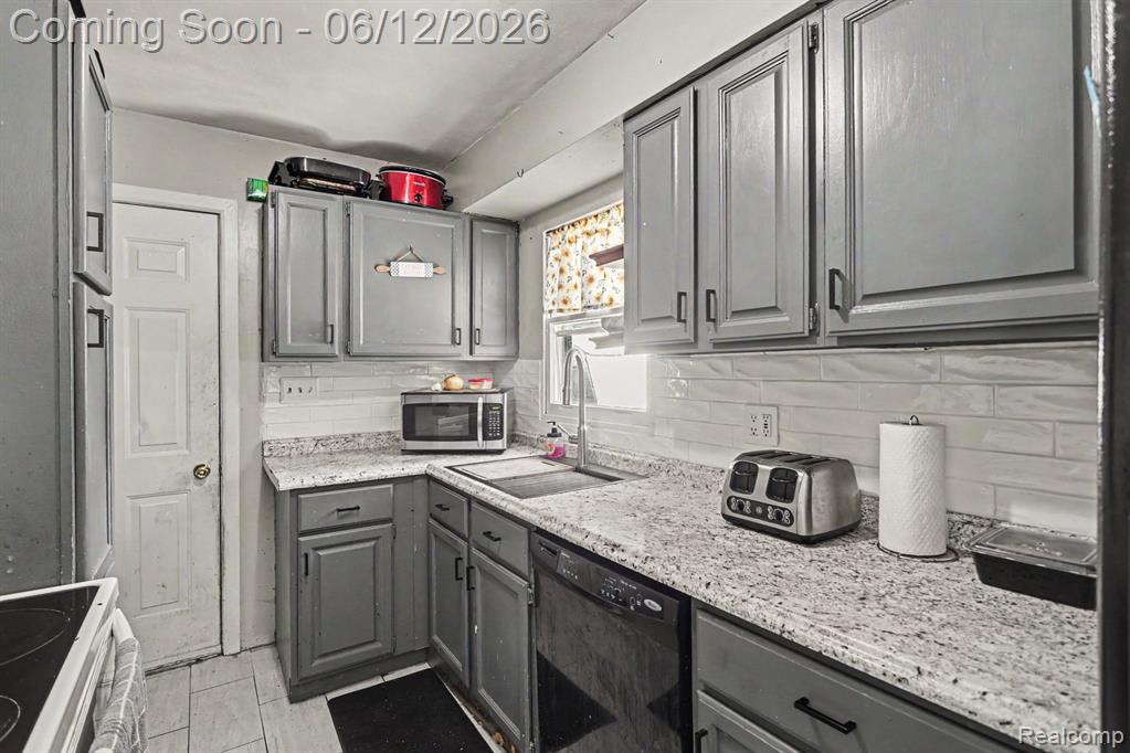 413 Alvena Avenue, Battle Creek, MI 49017 — Photo 4