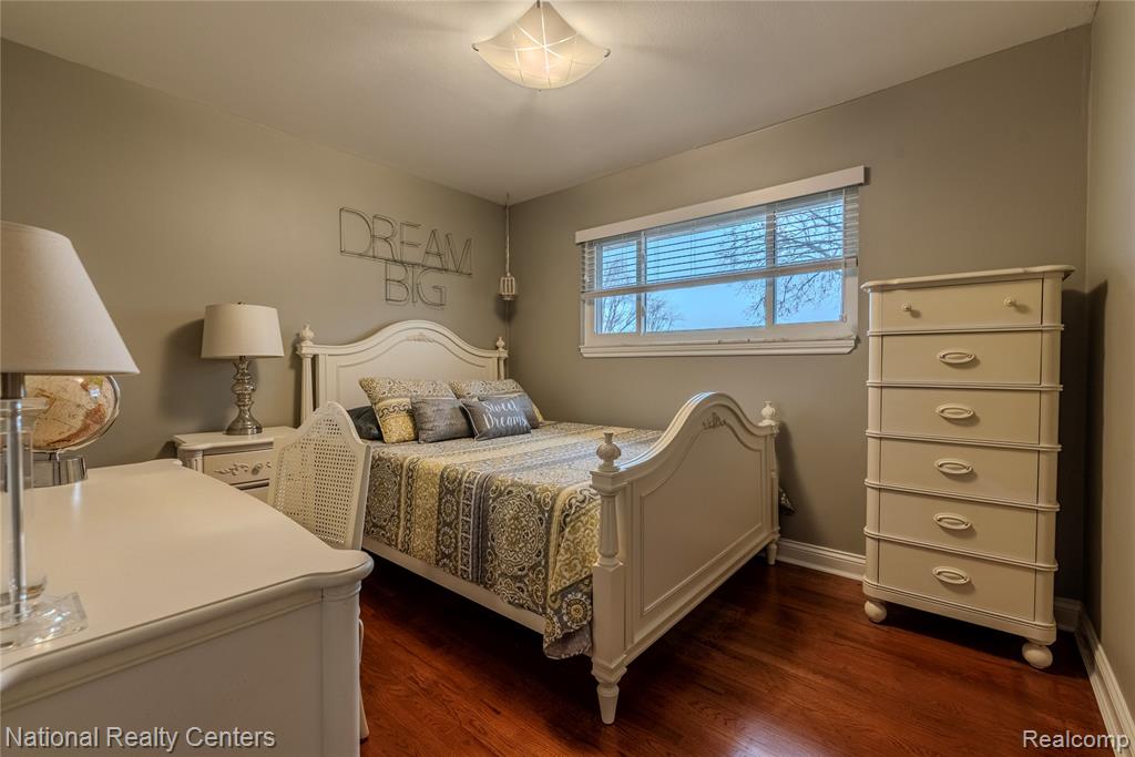 4760 Red Maple Drive, Warren, MI 48092 — Photo 16