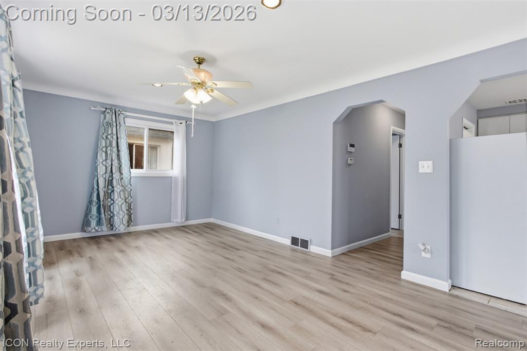 24351 Kipling Street, Oak Park, MI 48237 — Photo 4