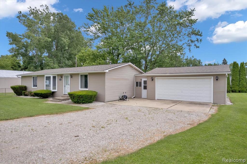 6516 Weyer Road, Imlay City, MI 48444 — Photo 26