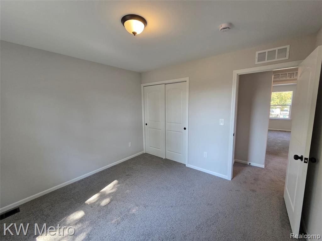 1116 E HAYES Avenue, Hazel Park, MI 48030 — Photo 13