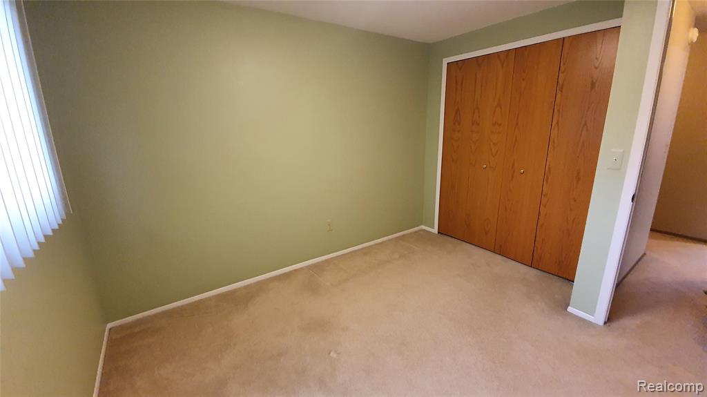 5395 Timber Ridge Dr, Clarkston, MI — Photo 6