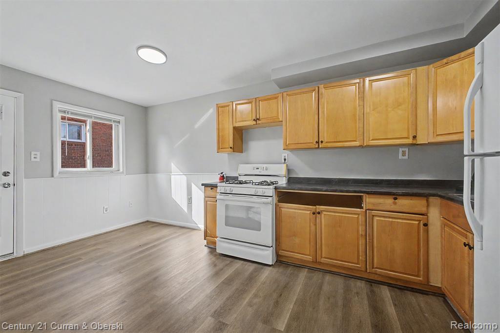 1432 Charter Street, Lincoln Park, MI 48146 — Photo 4