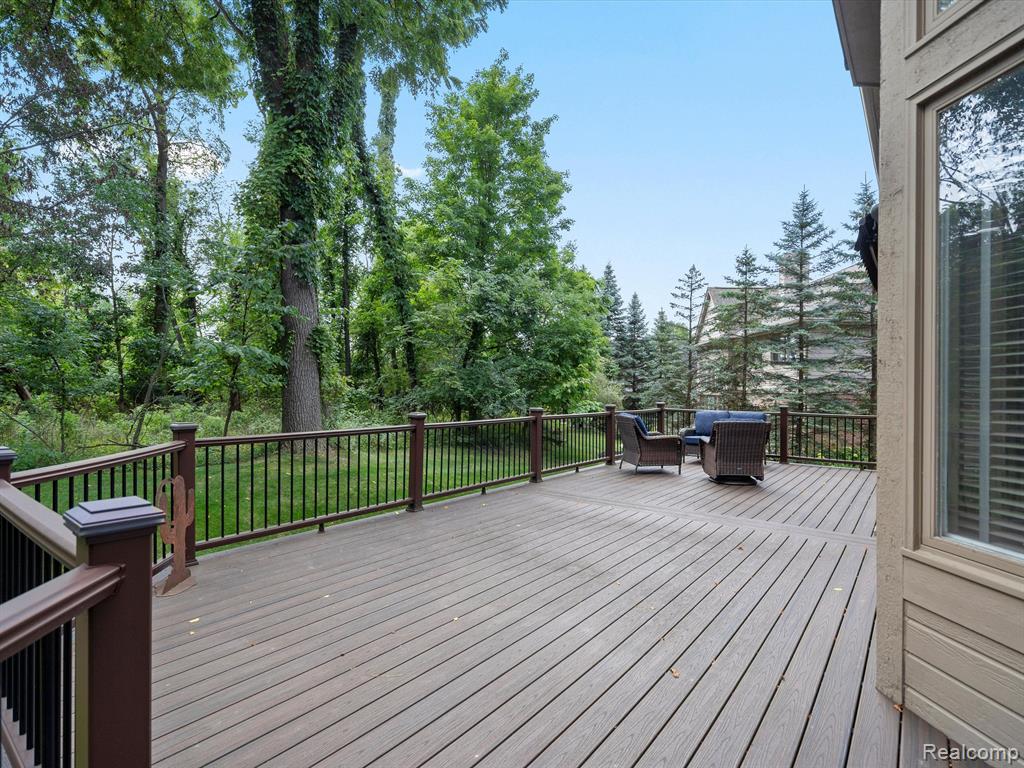 7253 CARLYLE, West Bloomfield, MI — Photo 56