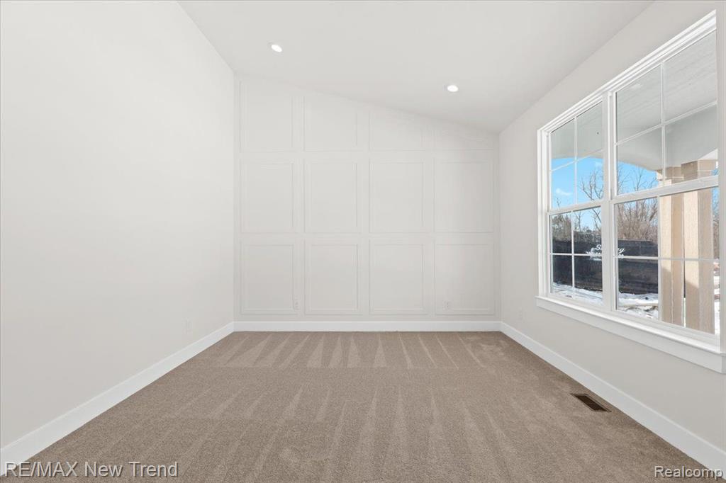 8521 JOSEPH Street, Commerce Twp, MI 48382 — Photo 10
