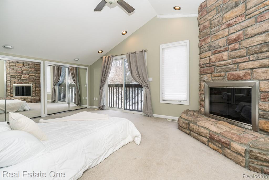 8955 Maplewood Avenue, Clarkston, MI 48348 — Photo 23