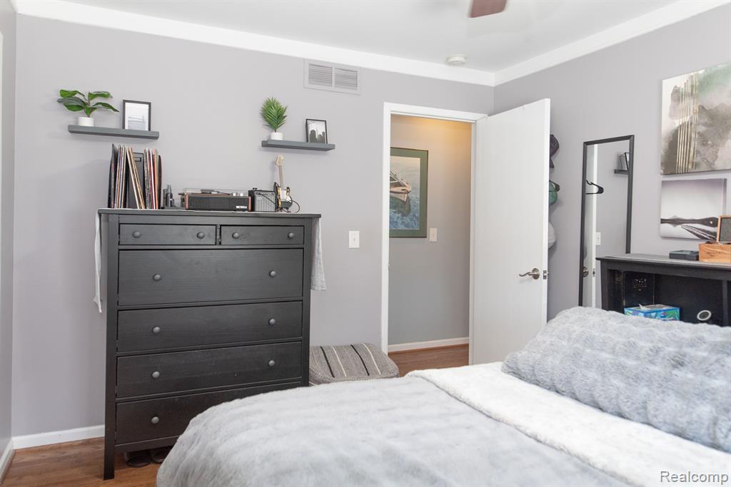 4411 BRIARWOOD Avenue, Royal Oak, MI 48073 — Photo 14