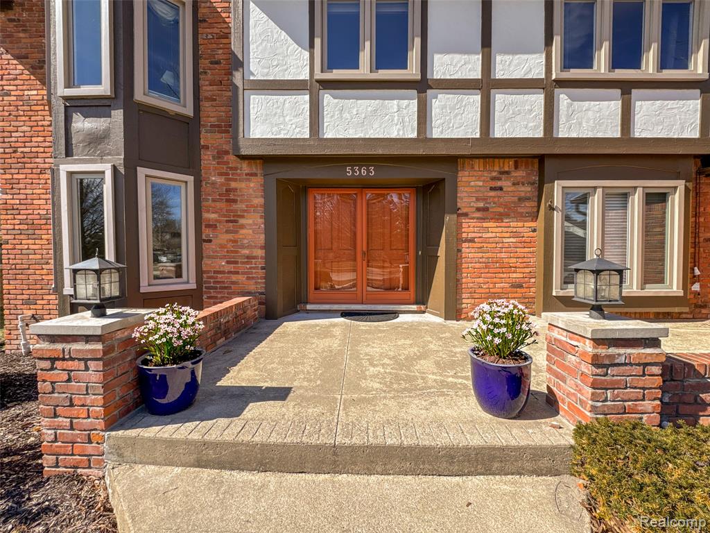 5363 Clearview Drive, Troy, MI 48098 — Photo 59