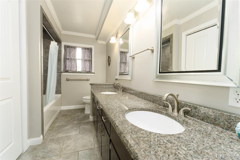8653 Burnside Rd, Brown, MI 48416 — Photo 23