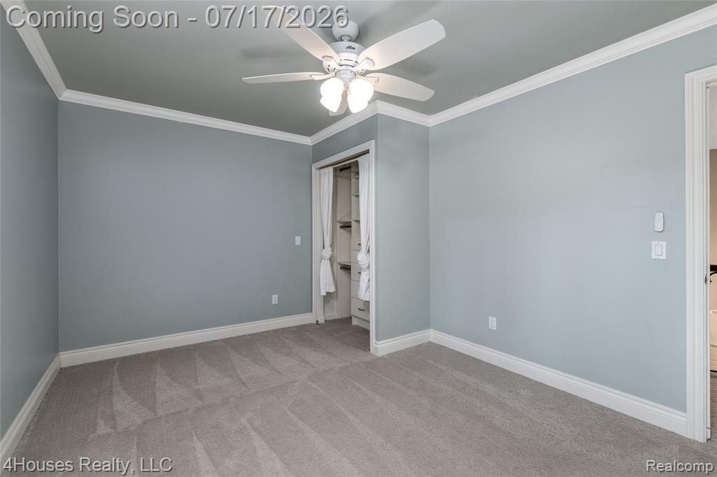 5717 Sussex Drive, Troy, MI 48098 — Photo 40