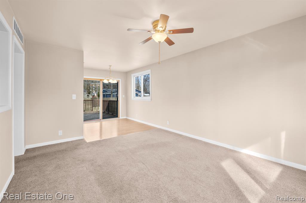 417 HAZE, Pinckney, MI 48169 — Photo 4