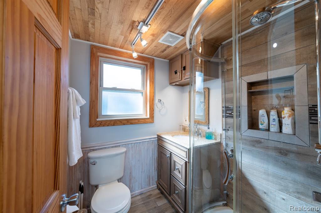 7454 Aspen Road, Lexington, MI 48450 — Photo 17