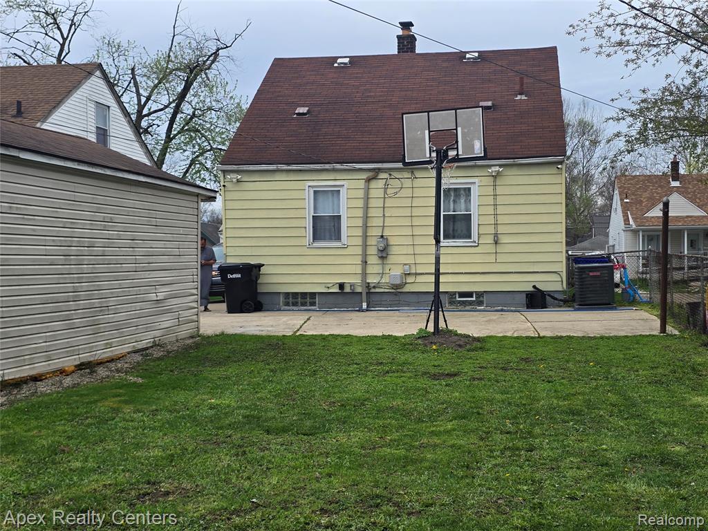 6320 Saint Marys Street, Detroit, MI 48228 — Photo 13