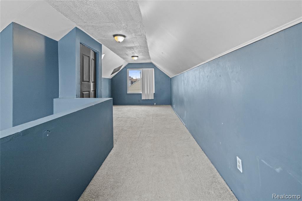 8838 Faust Avenue, Detroit, MI 48228 — Photo 15