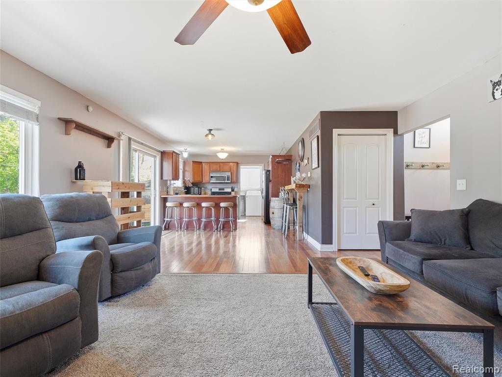 7226 Garvin, Waterford, MI 48329 — Photo 10