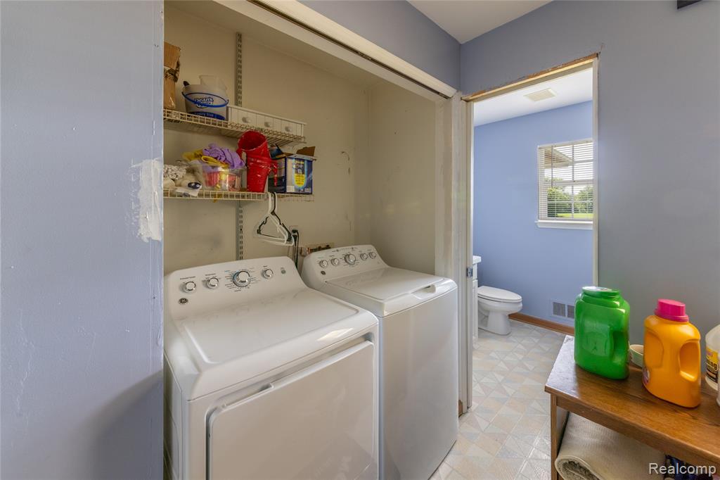 27750 Bell Road, New Boston, MI 48164 — Photo 11