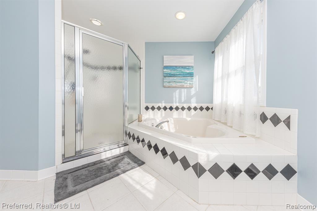 3104 SPRING HOLLOW, Ann Arbor, MI 48105 — Photo 37