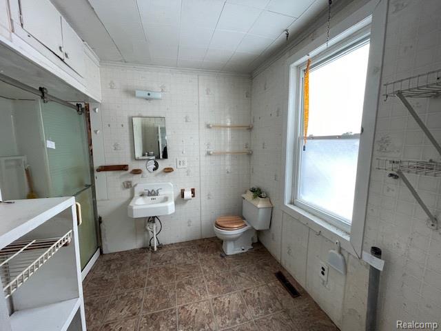 10210 County Line Road, Ortonville, MI 48462 — Photo 16