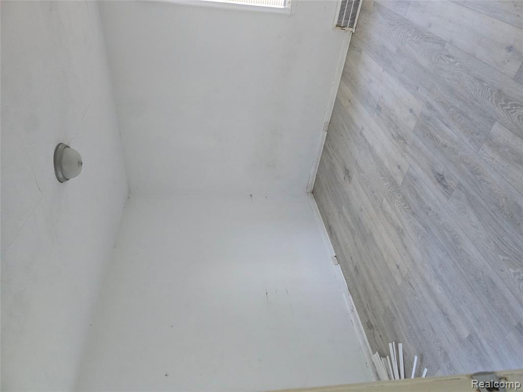 8245 Brace Street, Detroit, MI 48228 — Photo 7