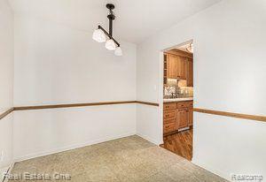 1814 COLONIAL VILLAGE Way, 2, Waterford, MI 48328 — Photo 6