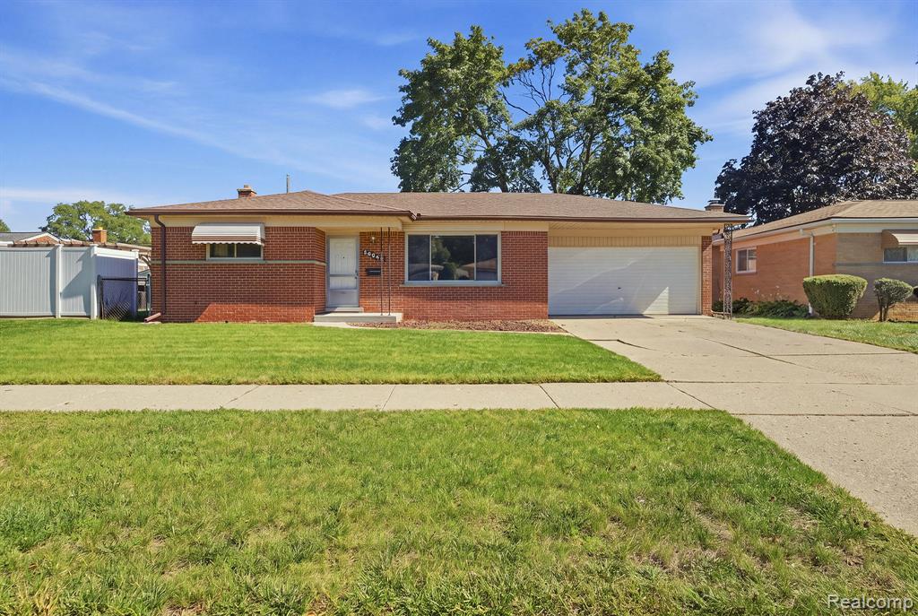 28644 Grobbel Avenue, Warren, MI 48092