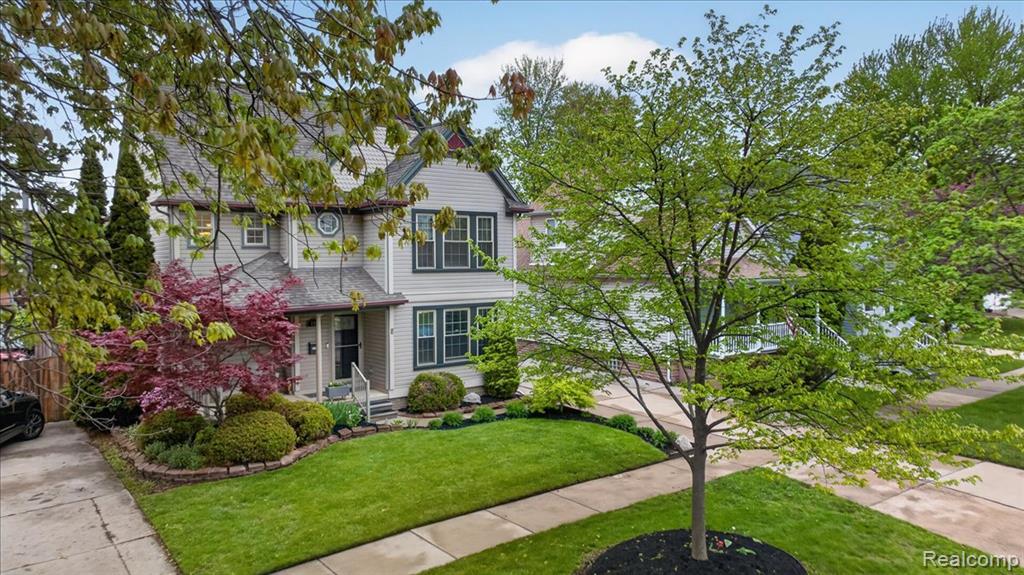 538 Pine Street, Wyandotte, MI 48192 — Photo 48
