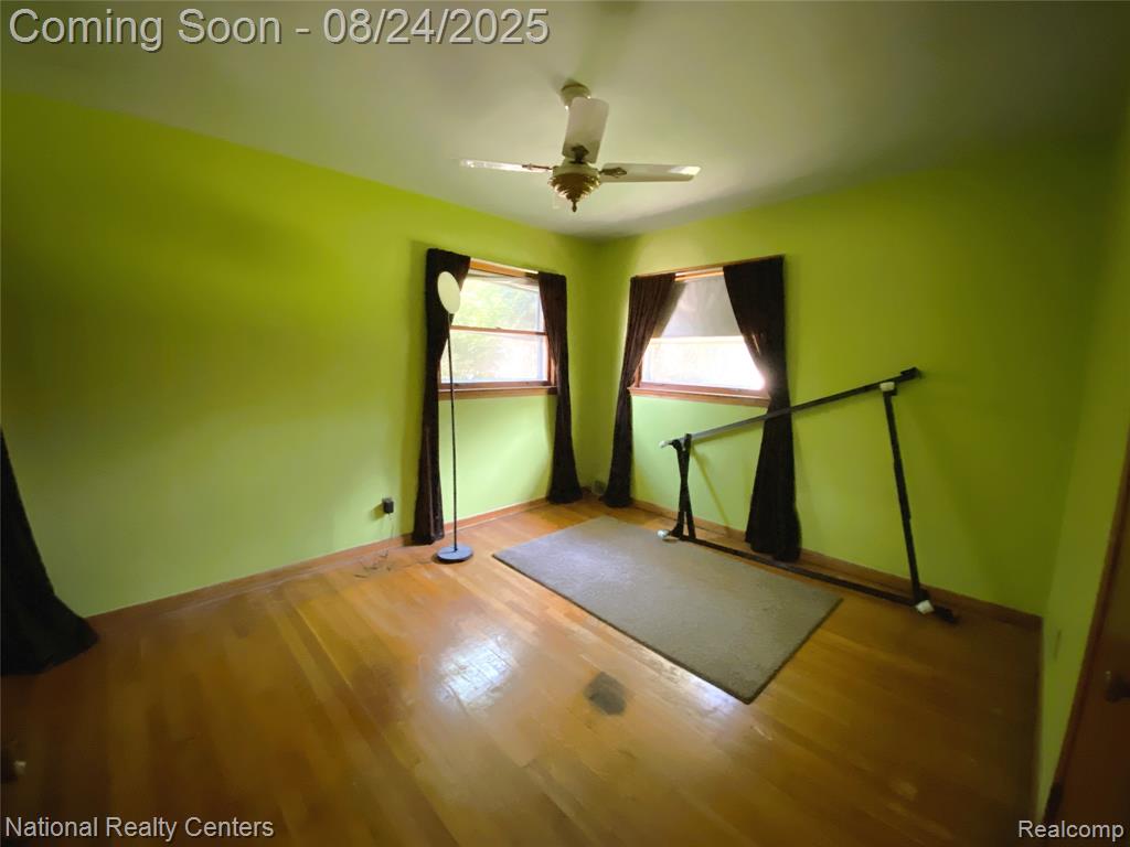 7288 Kingsbury Street, Dearborn Heights, MI 48127 — Photo 16